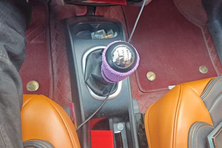 Used CHANGAN CX20 2014 1.4L Manual Sport Edition China V Standard
