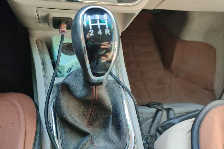 Used Jinbei New Hiace S 2021 1.5L Wealth Model Non-Air-Conditioned Version National VI Standard SWC15M Gear Lever