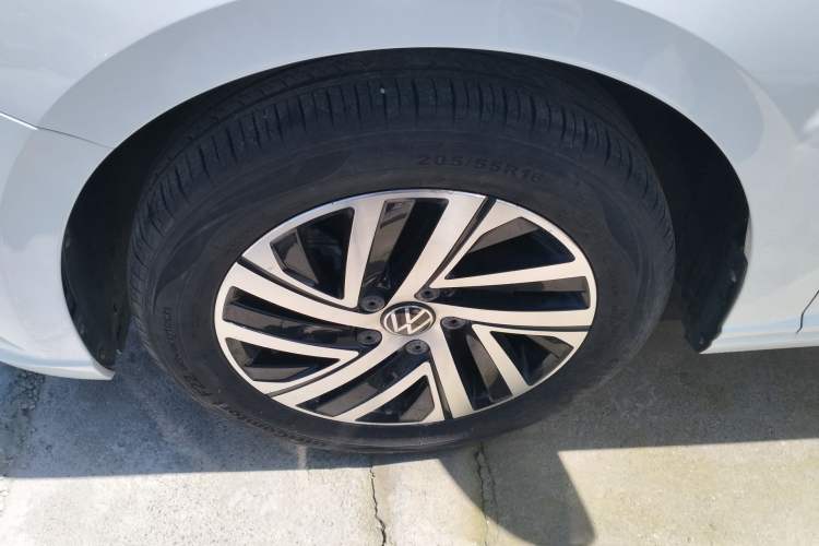 Used Volkswagen Lavida 2023 280TSI DSG Full-Comfort Edition Left Front Wheel Hub