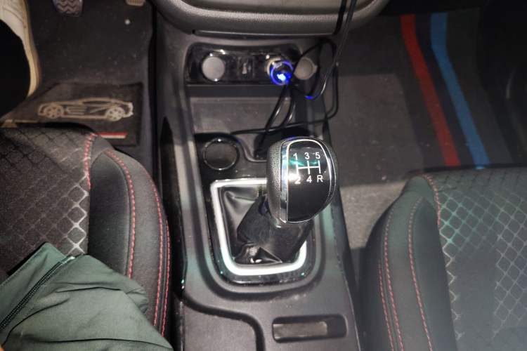 Used SWM Dahu 2022 1.5L Manual Elite Version 7 Seats