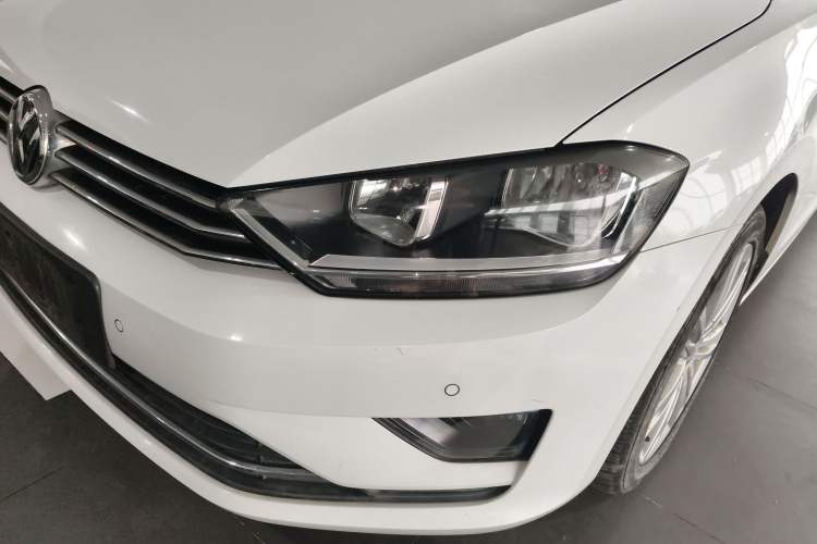 Used Volkswagen Golf Sportsvan 2016 230TSI Automatic Luxury Version