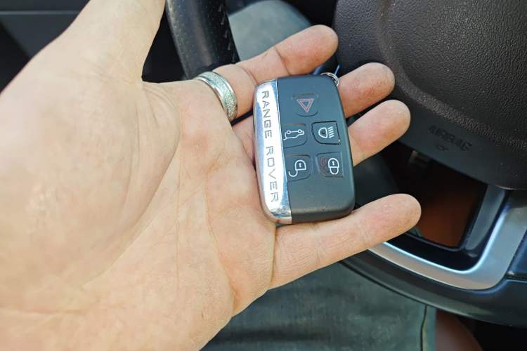 Used Land Rover Range Sport 2016 3.0 SC V6 HSE DYNAMIC Vehicle Key