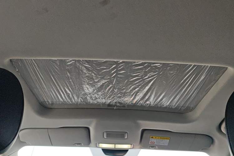 Used Roewe i5 2023 1.5L CVT Luxury Edition Headliner