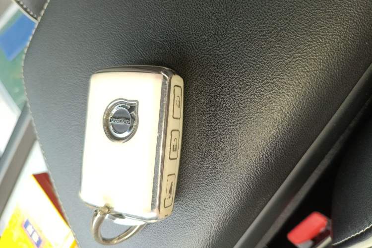 Used Volvo S60 2023 B4 Zhiyuan Sport Edition