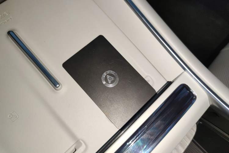 Used Hima Luxeed S7 2025 785 km Ultra
