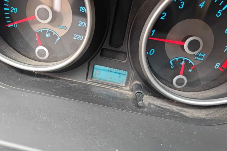 Used Buick Excelle 2013 1.5L Automatic Classic Model