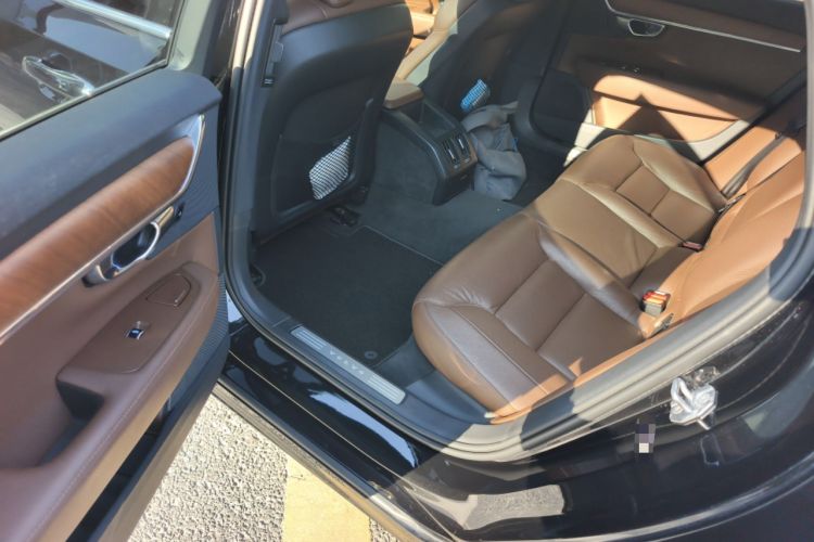 Used Volvo S90 2020 T5 Zhiyi Luxury Edition
