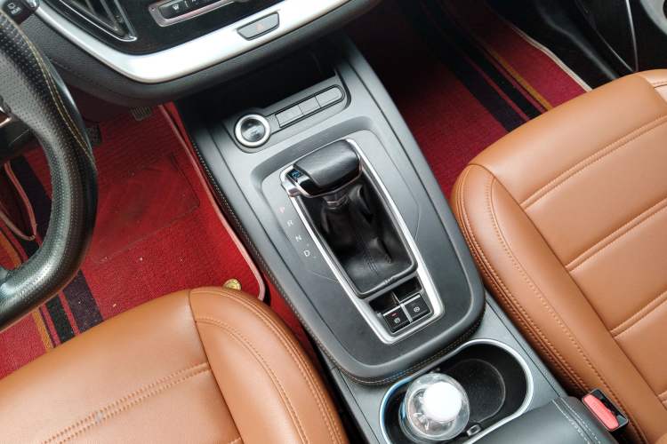 Used JETOUR X70M 2021 1.5T DCT Luxury Partner Model 5 Seats