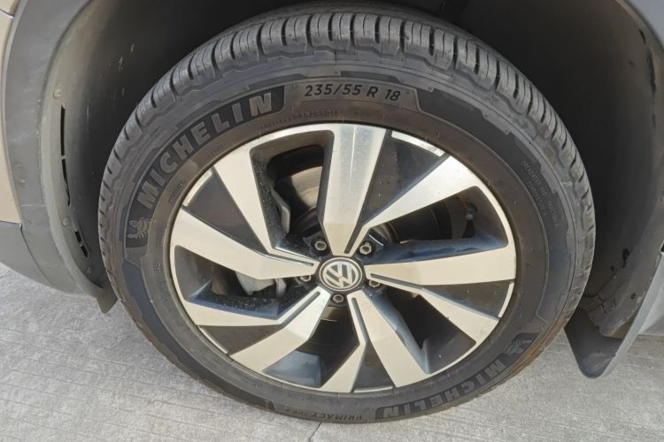 Used Volkswagen Tayron 2019 330TSI Two-Wheel Drive Luxury Model China VI Standard Exterior 4