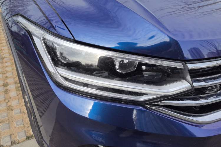 Used Volkswagen Tiguan X 2021 330TSI Two-Wheel Drive Enjoyment Version Right Front Headlight