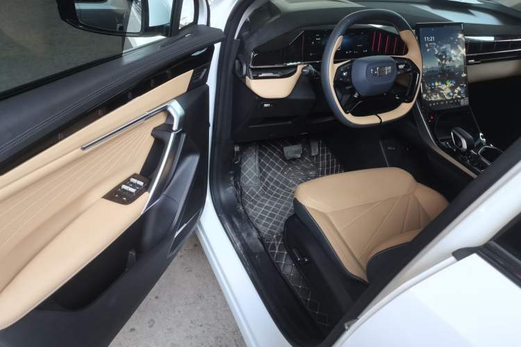 Used Geely Auto FX11 2023 1.5TD DCT Prestige Edition