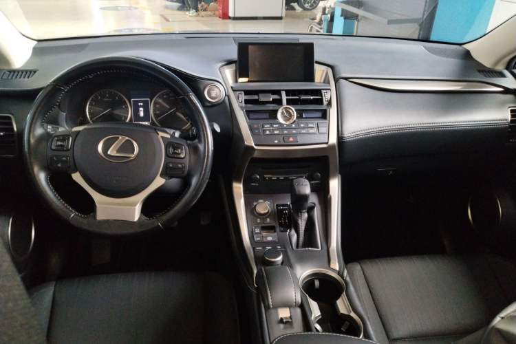 Used Lexus NX 2015 200 Front-Wheel Drive X-Trail SE Edition