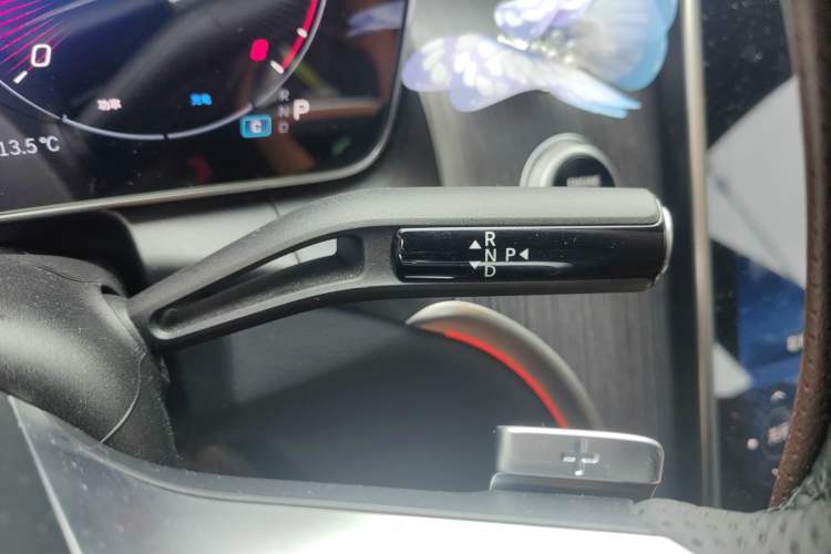 Used Mercedes-Benz GLC 2025 GLC 260 L 4MATIC Luxury Model