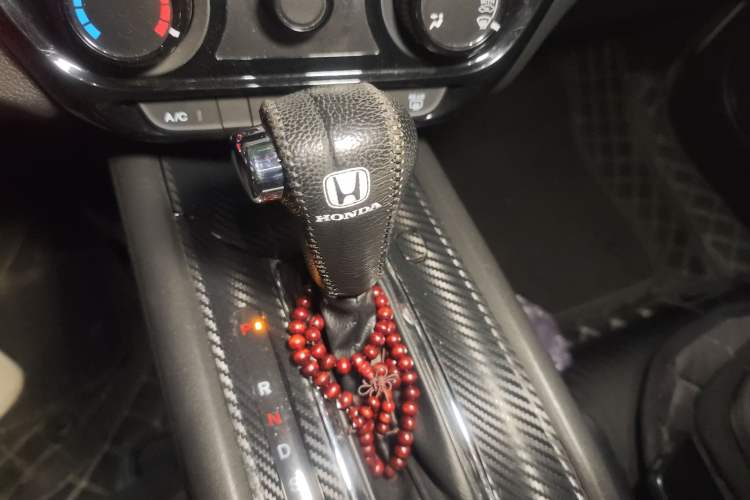 Used Honda Vezel 2019 1.5L CVT Luxury Model China VI Gear Lever