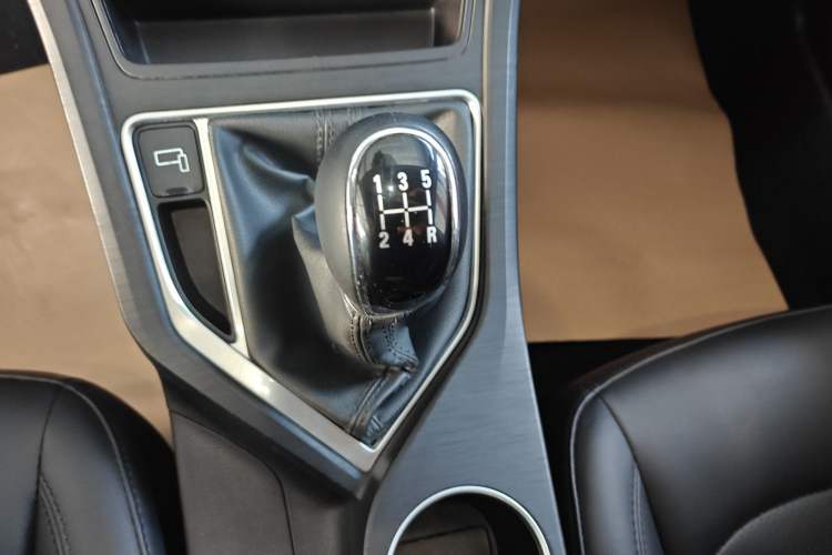 Used Geely Auto Vision 2020 Revised 1.5L Manual Asian Games Edition