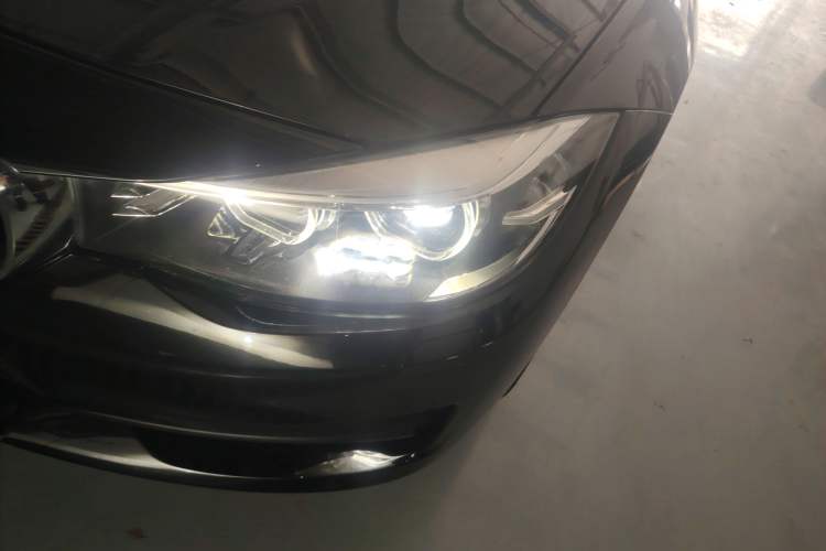 Used BMW 3 Series GT 2017 320i Sport Edition
