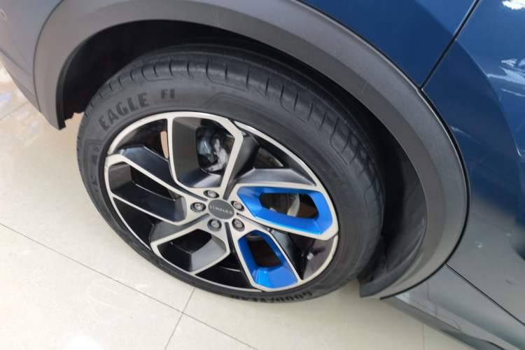 Used Lynk & Co 05 2020 2.0TD Two-Wheel Drive Shine Halo