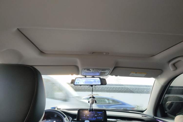 Used Changan CS75 2021 Honor Million Edition 280T DCT Luxury Model