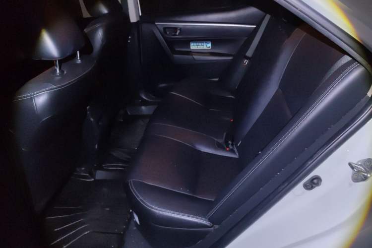 Used Toyota Corolla Hybrid E+ 2019 1.8L E-CVT Luxury Edition
