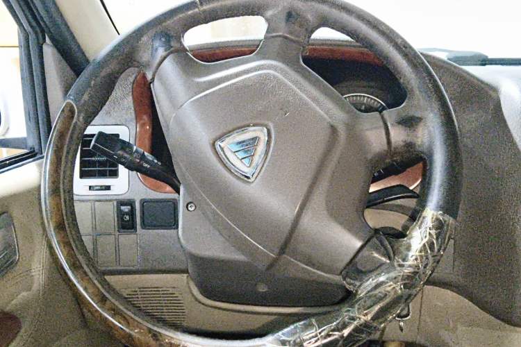 Used Foton MP-X E 2014 2.0L Wealth Express Classic Edition 4Gi-VVT