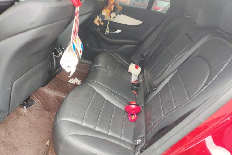 Used Mercedes-Benz GLC Coupe 2020 GLC 260 4MATIC Coupe SUV Left Rear Seat