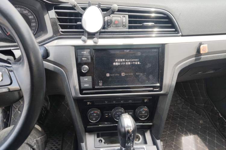 Used Volkswagen Lamando 2019 280TSI DSG Comfort Edition China V Standard
