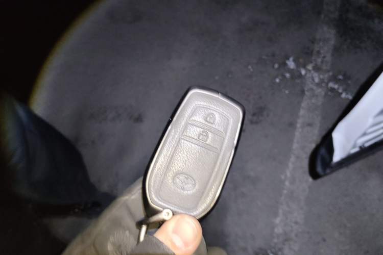 Used Toyota FRONTLANDER 2024 2.0L Smart Electric Hybrid Dual-Engine Leading Edition