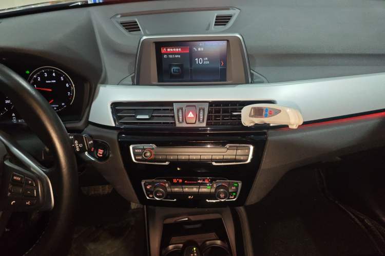 Used BMW X1 2019 sDrive20Li Leading Model
