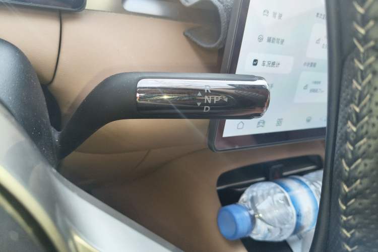 Used Landian E5 PLUS 2025 165 km Long-Range Version PLUS 7-Seater