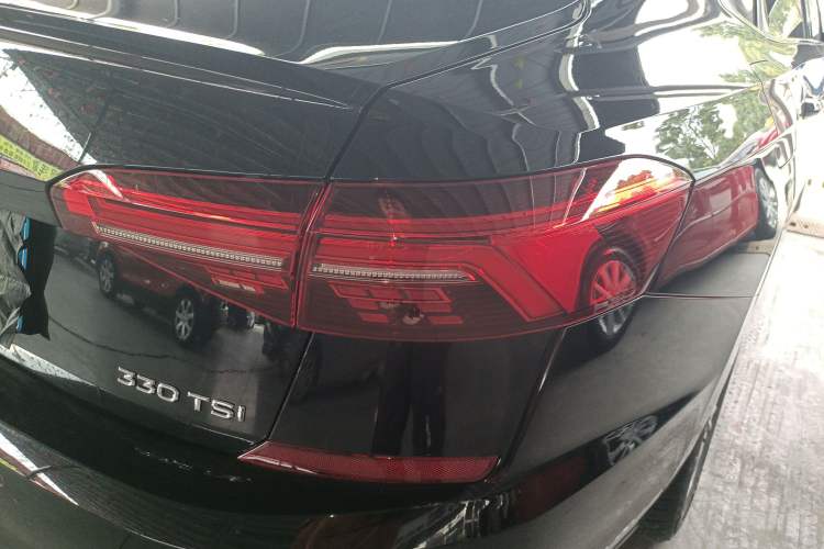 Used Volkswagen Passat 2020 330TSI Elite Edition China VI
