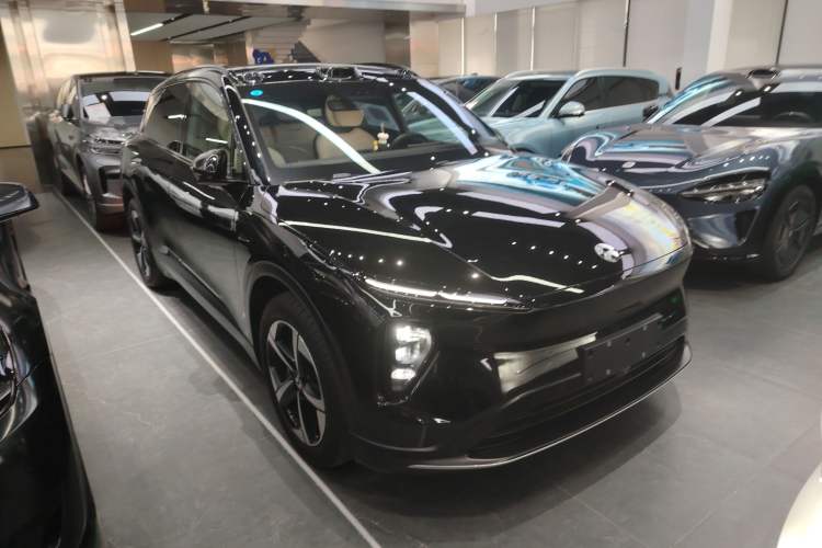 Used Nio ES6 2024 75 kWh
