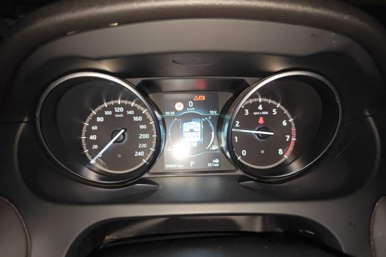 Used Land Rover Discovery Sport 2019 240 PS SE Version China V Standard Instrument Cluster