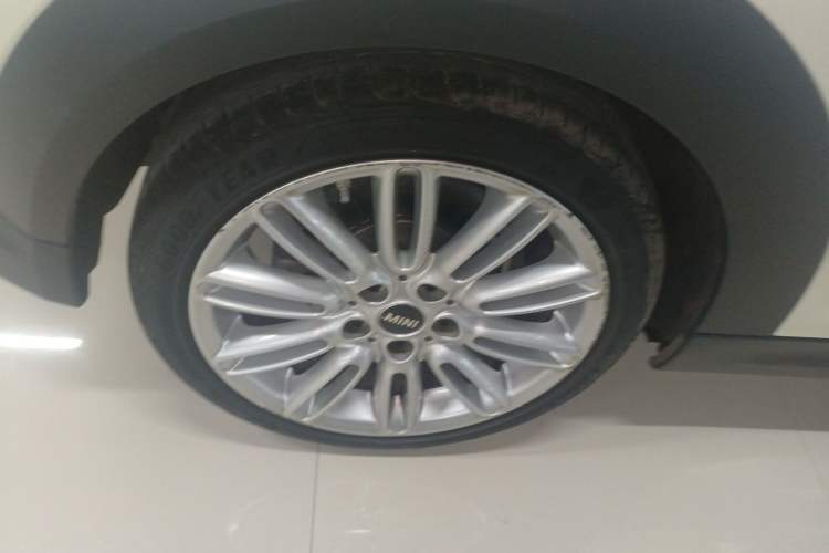 Used MINI MINI 2022 1.5T COOPER Artist