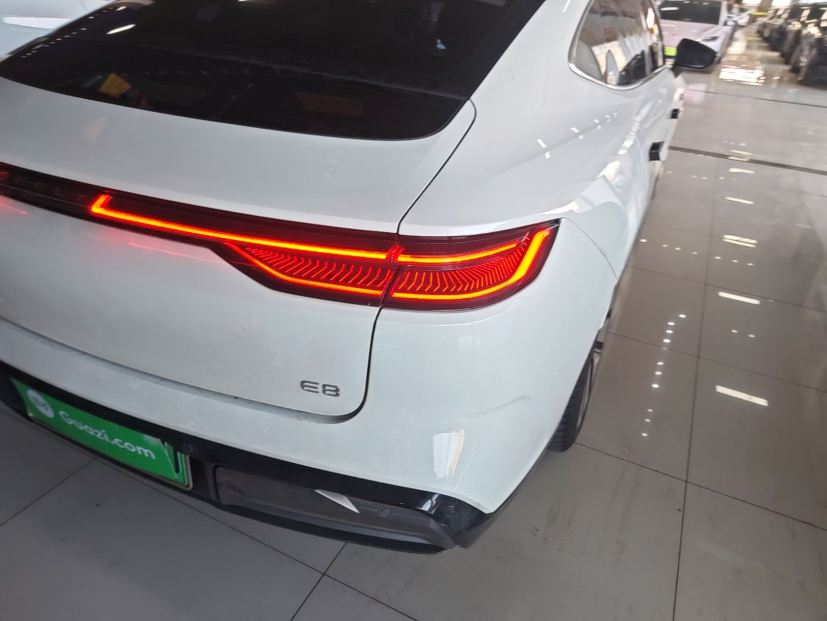 Geely Galaxy E8 2024 550 km Range Rear-Drive MAX — снимка 9
