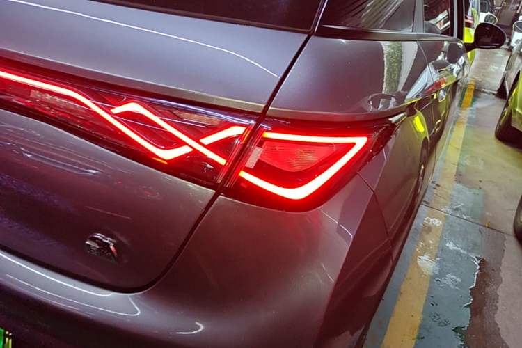 Used BYD Dolphin 2023 420 km Fashion Edition