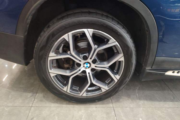 Used BMW X1 2021 sDrive25Li Leading Model
