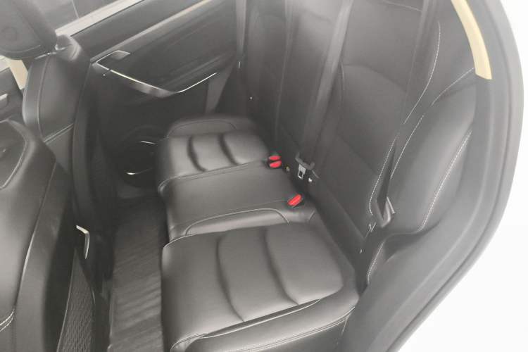 Used Geely Auto Emgrand X7 Sport 2020 1.8TD DCT ZhiZun PRO Left Rear Seat