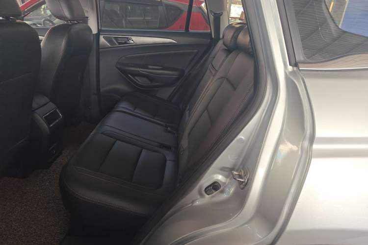 Used Changan CS75 2014 2.0L Manual Luxury Version China V Standard