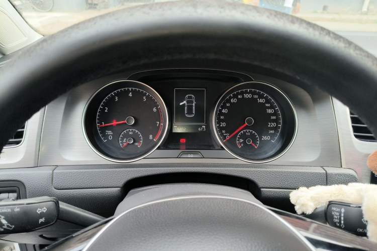 Used Volkswagen Golf 2014 1.4TSI Automatic Comfort Model
