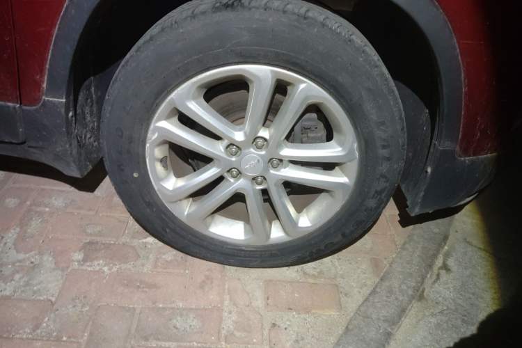 Used Chevrolet Trax 2016 1.4T Automatic Two-Wheel Drive Comfort Version with Sunroof
