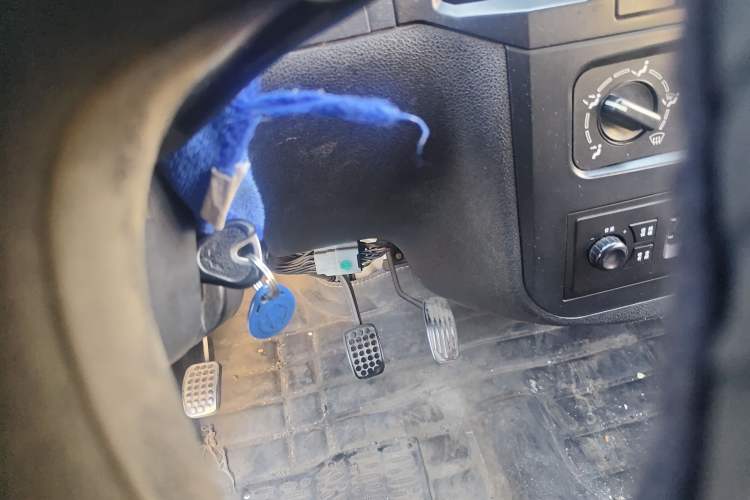 Used Wuling Zhiguang 2013 1.0L Practical Version