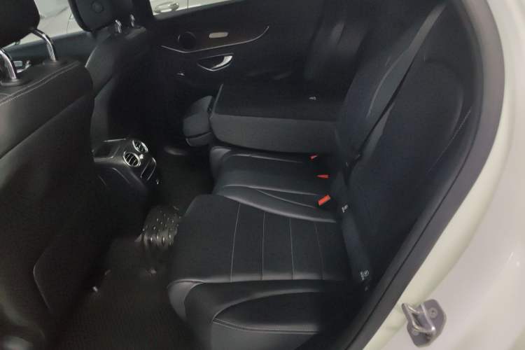 Used Mercedes-Benz GLC 2020 GLC 300 L 4MATIC Dynamic Edition Left Rear Seat