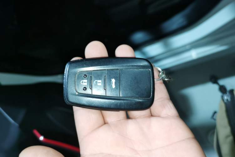 Used Toyota Levin 2021 185T CVT Sport Edition Vehicle Key