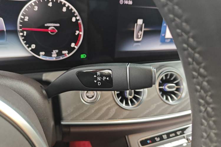 Used Mercedes-Benz CLS 2020 CLS 300 Sport Edition Gear Lever