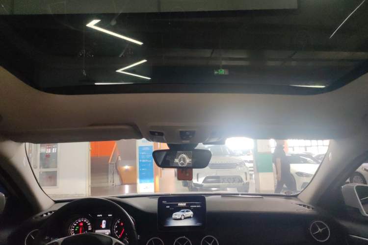 Used Mercedes-Benz GLA 2019 GLA 200 Fashion Model Headliner