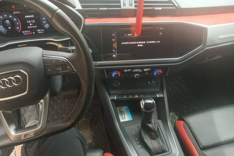 Used Audi Q3 Sportback 2020 40 TFSI Fashion Model
