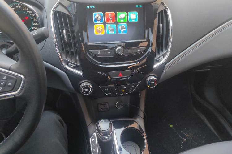 Used Chevrolet Cruze 2018 320 Automatic Xuanfeng Urban Edition