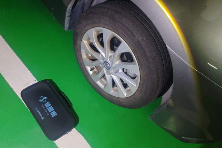 Used Nissan Sylphy 2022 Classic 1.6XE CVT Comfort Edition Right Front Wheel Hub