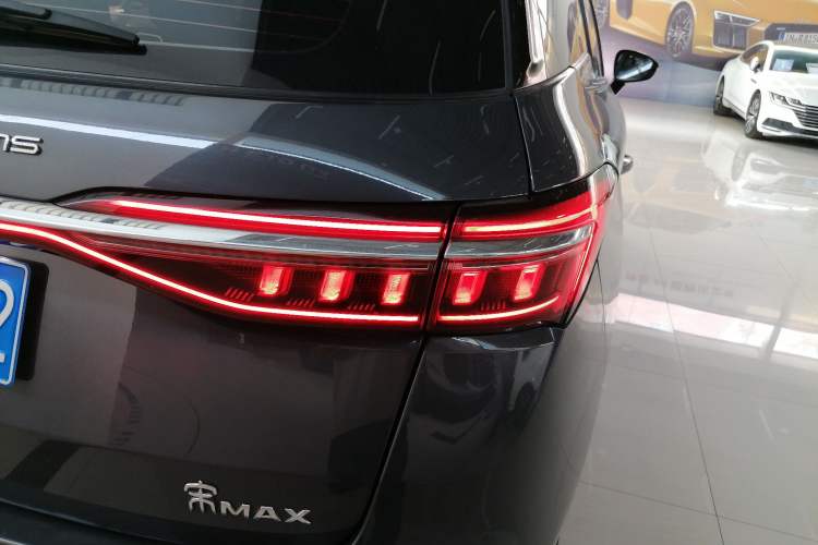 Used BYD Song MAX 2021 Upgraded Model 1.5T Automatic Luxury 7-Seater
