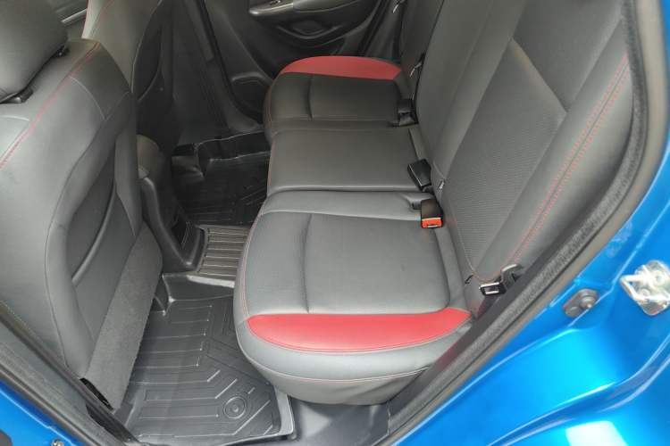 Used Changan CS15 2016 1.5L Manual Fashion Edition
